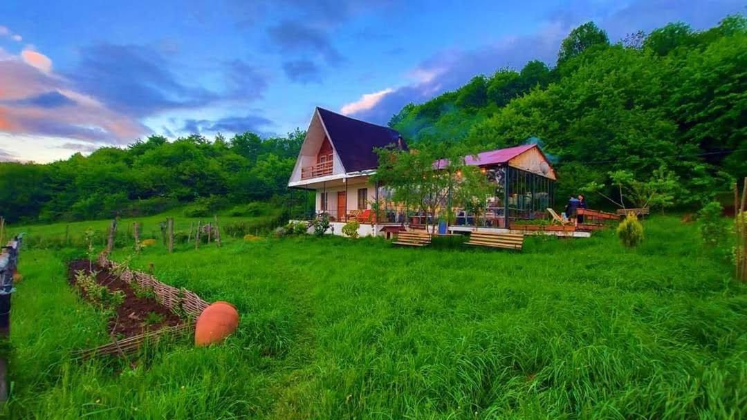 Winery & Brewery - Family Guesthouse "Villa Rbona" Khashuri Exterior photo