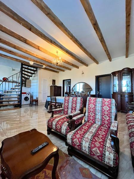 Winery & Brewery - Family Guesthouse "Villa Rbona" Khashuri Exterior photo