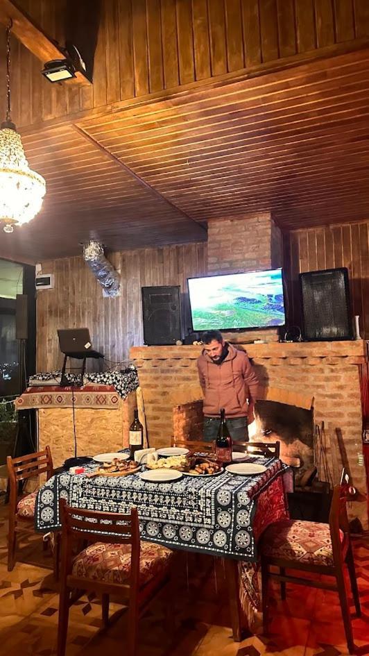 Winery & Brewery - Family Guesthouse "Villa Rbona" Khashuri Exterior photo